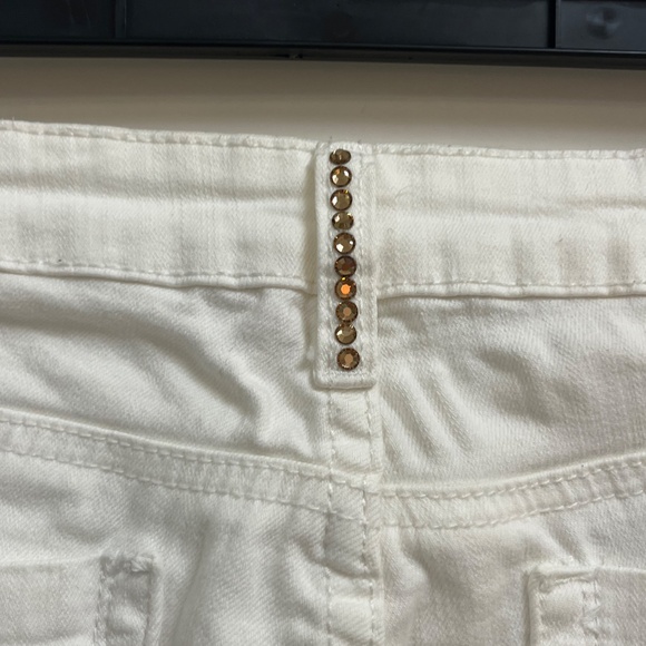 White Rhinestone Embellished Distressed Jeans – Size S - Picture 13 of 16